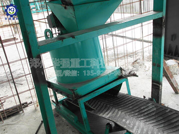 小型有機(jī)肥生產(chǎn)線現(xiàn)場(chǎng)