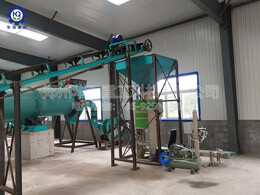 有機(jī)肥圓盤(pán)造粒產(chǎn)線現(xiàn)場(chǎng)